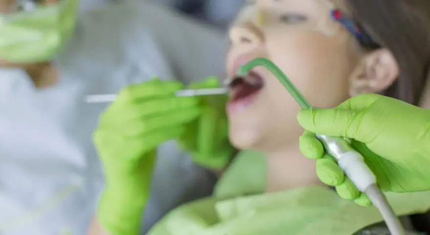 Boli ząb w sobotę? Znajdź dentystę i ulżyj w bólu!